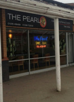The Pearl outside