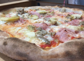 Pizzeria L' Amalfitana Di Palumbo Giampiero food