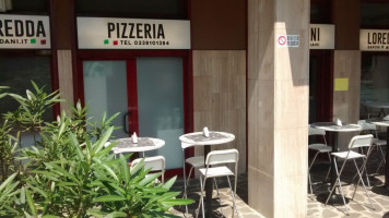 Pizzeria Loredani inside