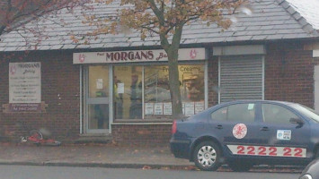 Morgans Bakery outside