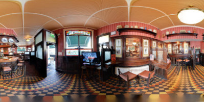 Brownes Brasserie inside