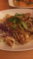 Thai On Aire food