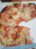 Pazzamente Pizza Di Bottoni Sergio food