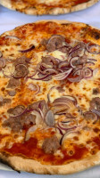 Pizzeria Dora Di Bona Mariella food