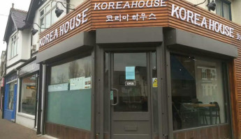 Korea House inside