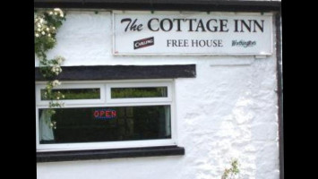The Cottage Inn food