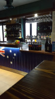 Wallaby Australian Pub Magenta food