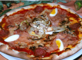 Pizzeria Sa Bertula food