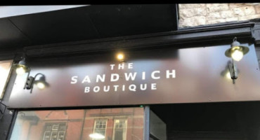 Squires Sandwich inside