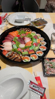 Hoshi Sushi Lennik food