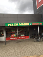 Pizza Mario outside