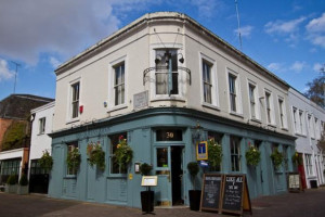 The Queen's Arms food