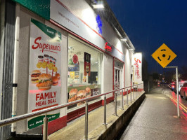 Supermac's Fresh Express outside