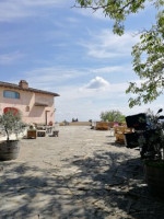 Podere Castellare outside