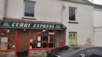 Curry Express outside