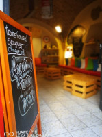 Area Doganale inside