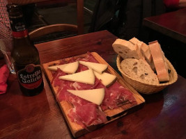 Jamon Jamon Soho food