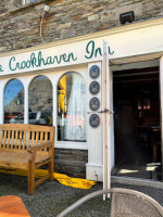 Crookhaven Inn outside