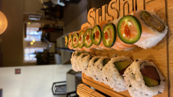 Sushi Poel food