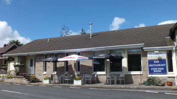 The Glen Bar And Restaurant outside