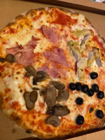 Pizzeria 51 D'asporto food