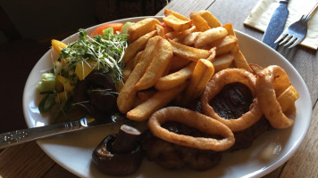 The Hare And Hounds food