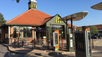 Mcdonald's Restaurants outside