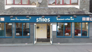 Stiles Coffee outside