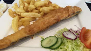 Lakeside Fish And Chips And Takeaway food