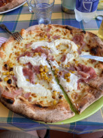Pizzeria Don Ciro La Piccola 10+10 food