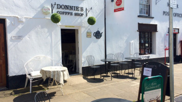 Donnie's Coffee Shop inside