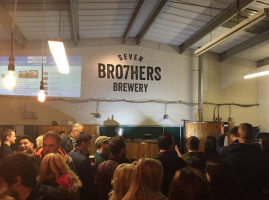 Seven Bro7hers Brewery outside
