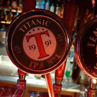 Titanic Pub food