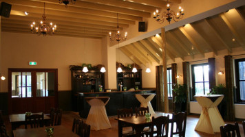 Café De Wildeman inside
