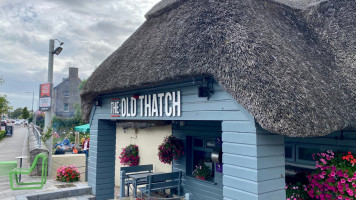 Thatched Inn outside