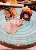 Yama-sushi Como food
