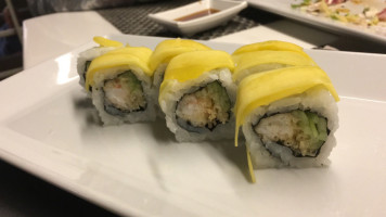 Yama-sushi Como food