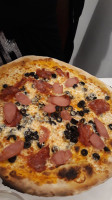 Pizzeria La Nuova Forchetta food