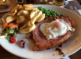 The Gresley Arms food