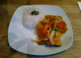 Hot Wok Kitchen food