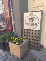 Far's Dreng food