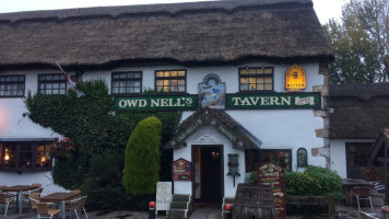 Guy's Owd Nell's Tavern inside