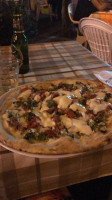 Pizzeria Napoletana Lo Scugnizzo food