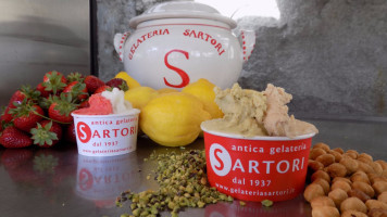 Antica Gelateria Sartori food