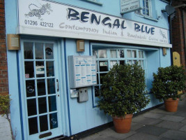 Bengal Blue outside