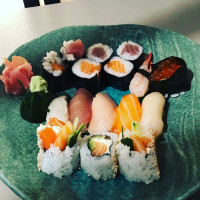 Hibagon Sushi And Grill food
