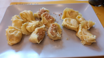 Bottega Del Tortellino food