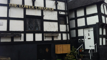The Lower Chequer outside