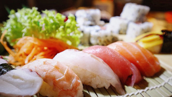 Sushi Yan food