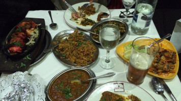 Monty's Nepalese food